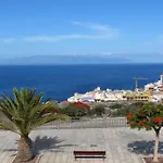 Luxury House With 3 Bedrooms, Sea Wiew And Swimming Pool In A Quiet בית נופש פוארטו דה סנטיאגו